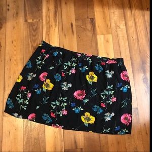 NWT old navy skirt